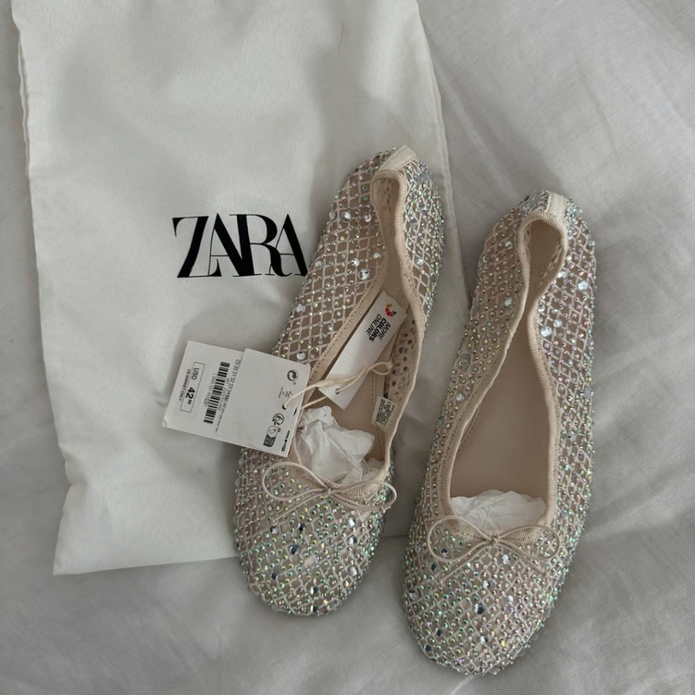 Zara Women's mesh Glittering rhinestone ballet Flats - Cream and Silver